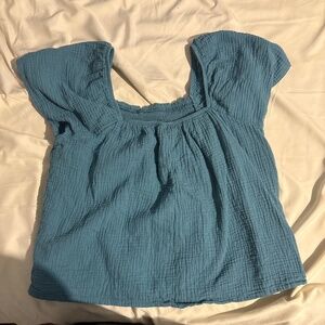 Loose textured shortsleeve-shirt